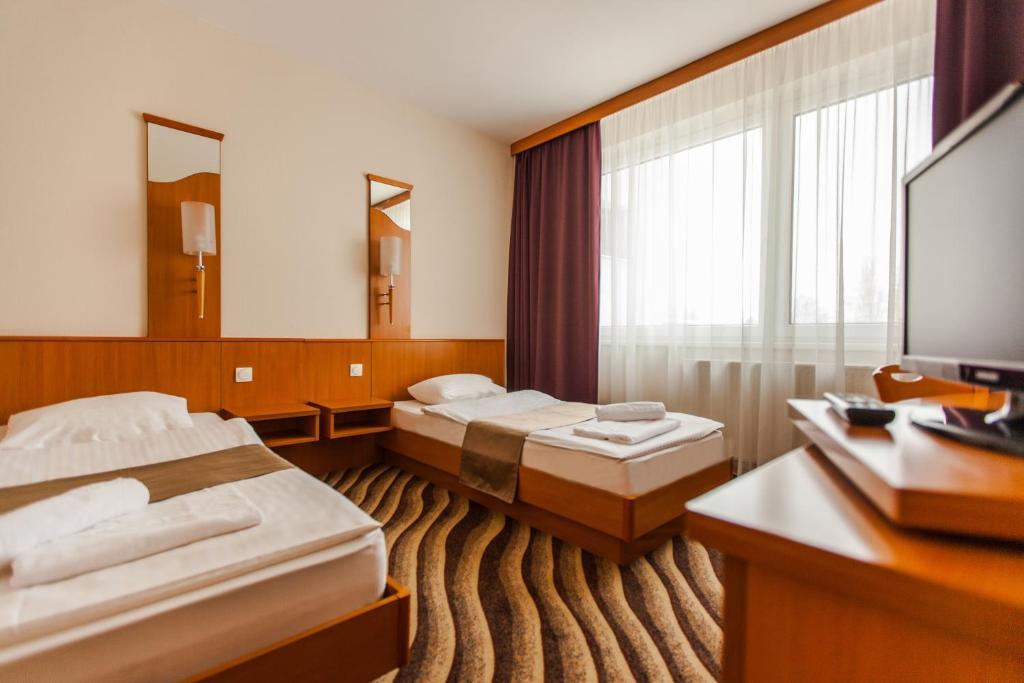 Premium Hotel Panorama Siofok Room photo